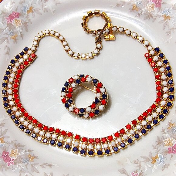 VTG 50s MCM Milk Glass Red Blue Rhinestone Patriotic Brooch Necklace Demi Set - Picture 1 of 5